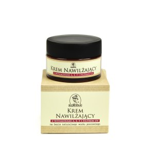 Krem nawilżający z witaminami